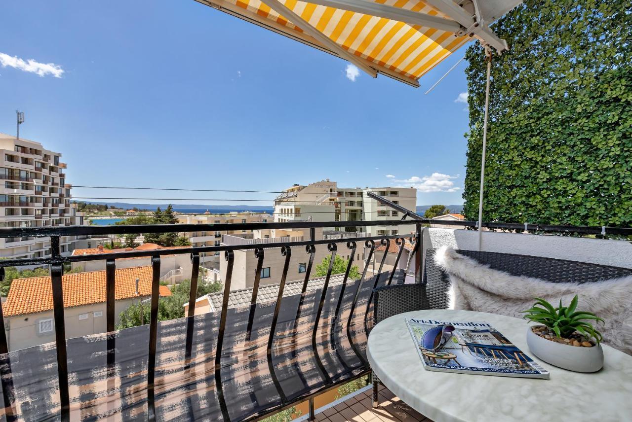 Apartments L & F Makarska Exteriör bild